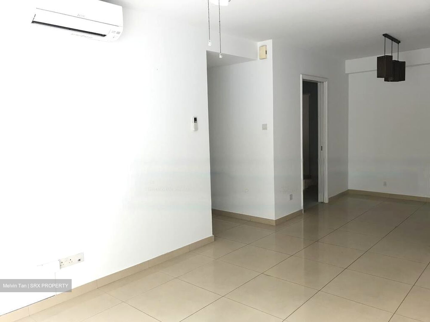The Esparis (D18), Condominium #466811831